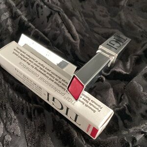TIGI Diamond Lipstick Infatuation Net Wt. 0.14 oz. New in Box
